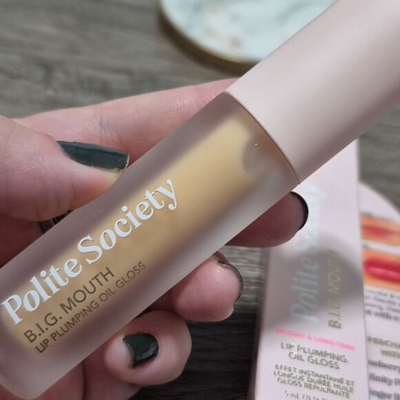 🎁$6 Bundled 🎁Polite Society Lip Plumping Oil Blueberry Pepper & Ginger Root - Picture 4 of 7